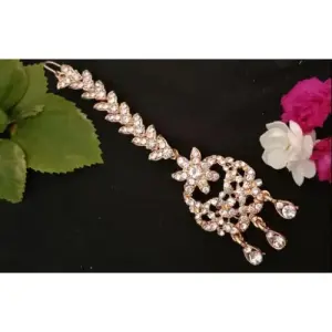 BEAUTIFULLY DESIGNED STYLISH MANGTIKA