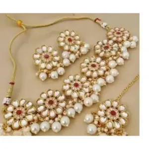 Vembley Stylish Triple Layered Gold Plated Heart Lock